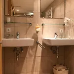 胡腾阿尔穆胡特索尔登度假屋 * 索尔登